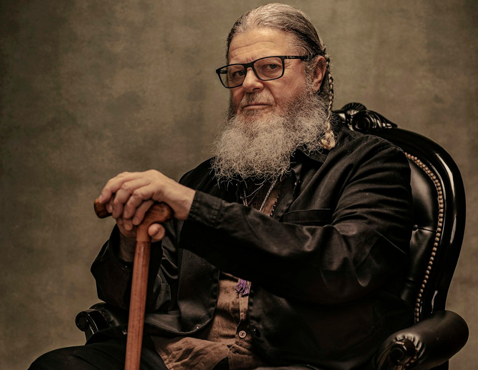GUSTAVO SANTAOLALLA