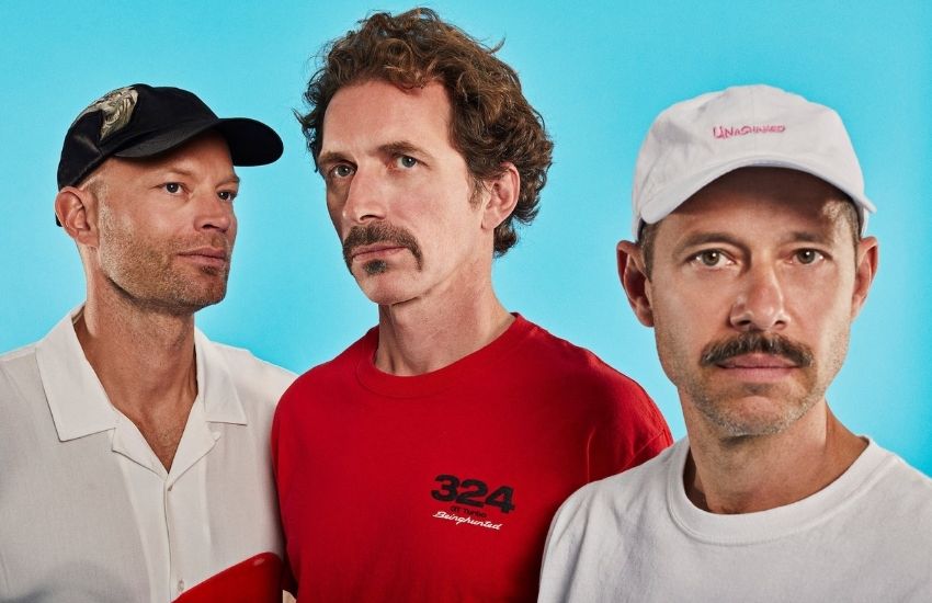 SPOTLIGHT: WHOMADEWHO