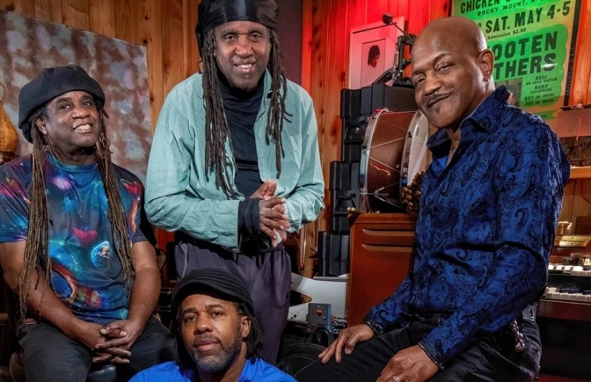 MÜZİĞİN KARDEŞLİK RUHUYLA BULUŞTUĞU GECE: GRAMMY ÖDÜLLÜ THE WOOTEN BROTHERS İSTANBUL’DA!